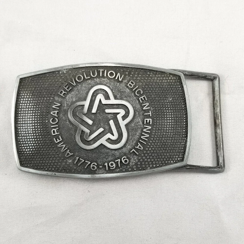 Belt Buckle 1976 American Revolution Bicentennial 1776 - 1976 Dull Silver‎ Color
